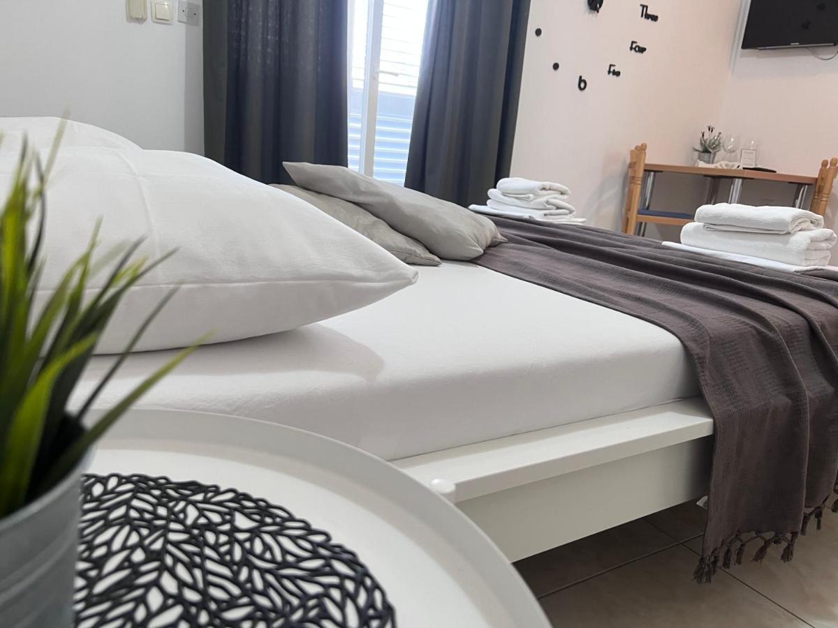 Apartments Ana & Ita Novalja Εξωτερικό φωτογραφία