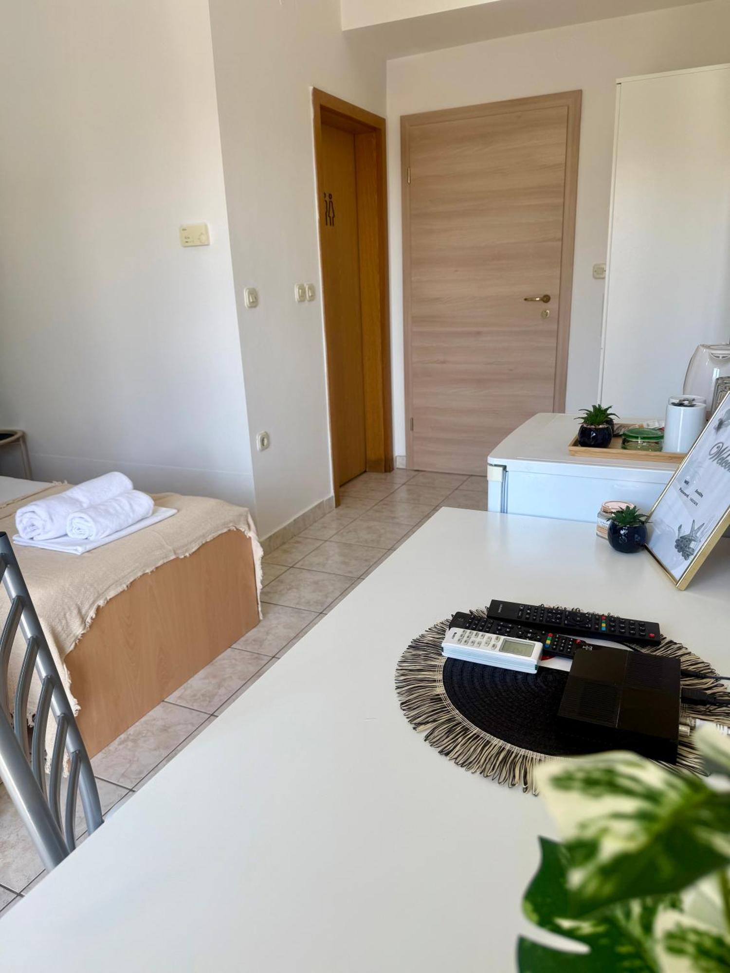 Apartments Ana & Ita Novalja Εξωτερικό φωτογραφία