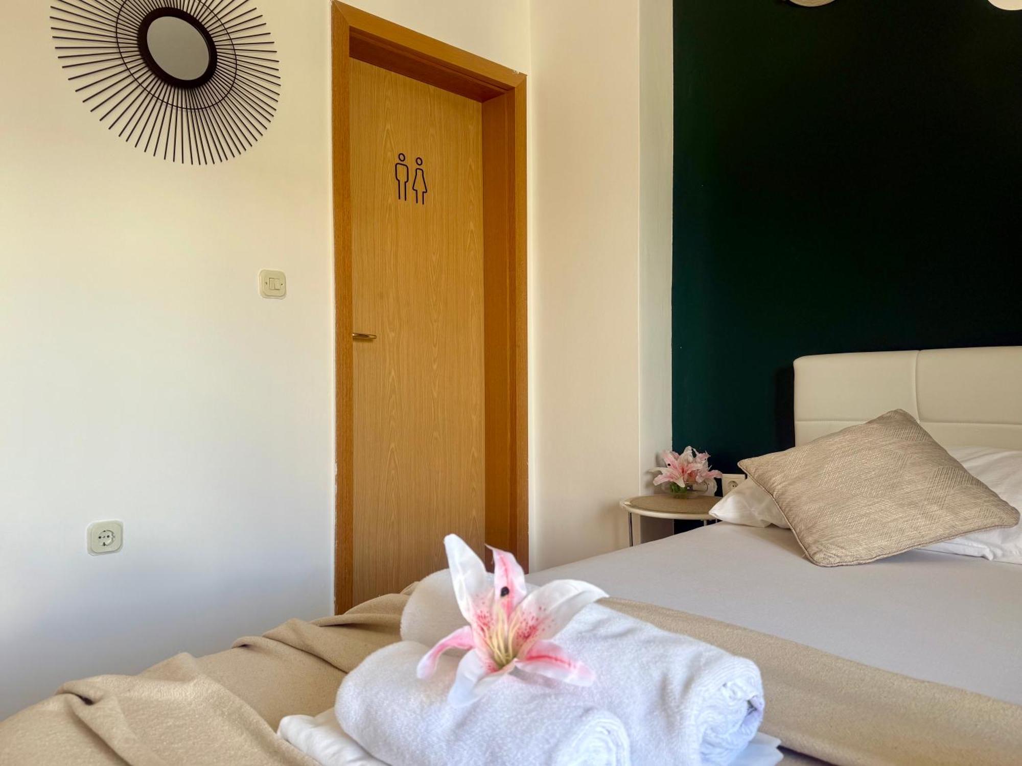 Apartments Ana & Ita Novalja Εξωτερικό φωτογραφία