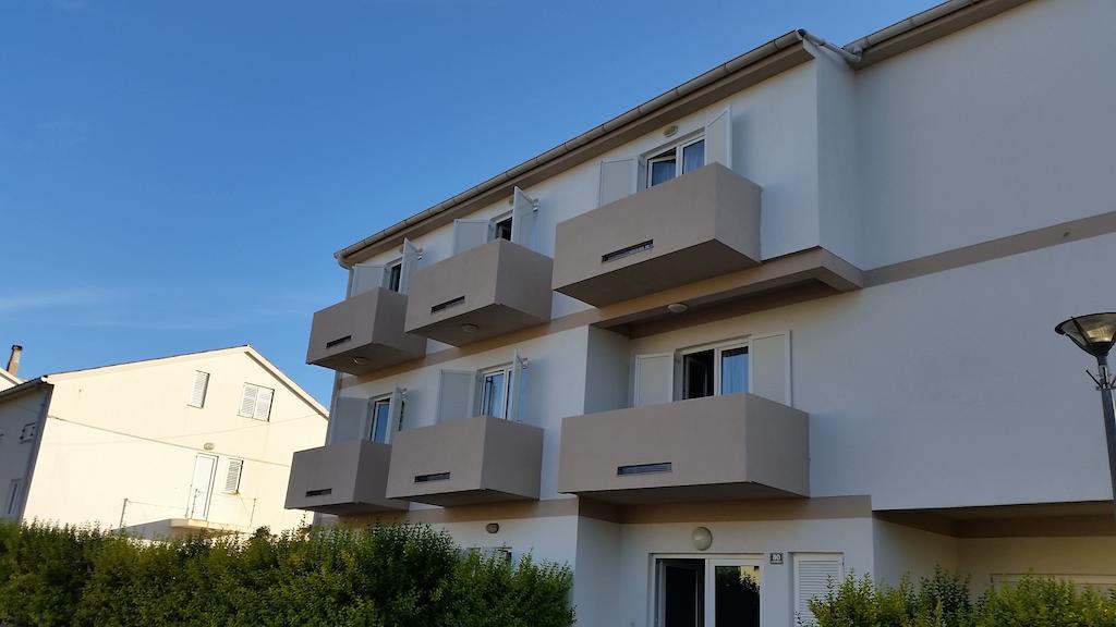 Apartments Ana & Ita Novalja Εξωτερικό φωτογραφία