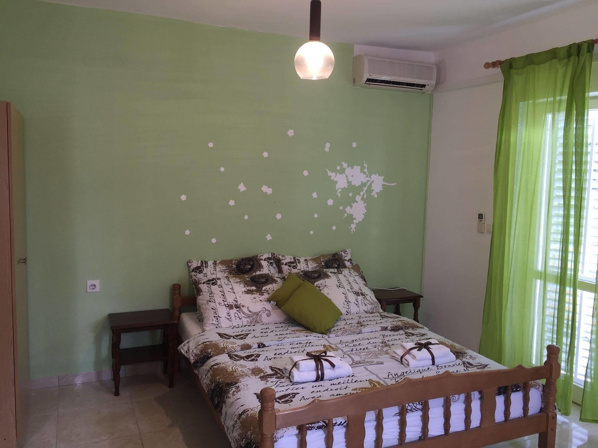 Apartments Ana & Ita Novalja Εξωτερικό φωτογραφία